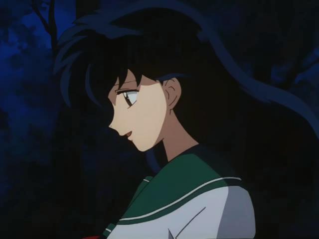 Otaku Gallery  / Anime e Manga / Inu-Yasha / Screen Shots / Episodi / 023 - La voce di Kagome e il bacio di Kikyo / 133.jpg